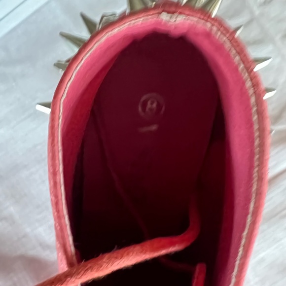 Studded Booties Sz 8 🌟 - Picture 5 of 6